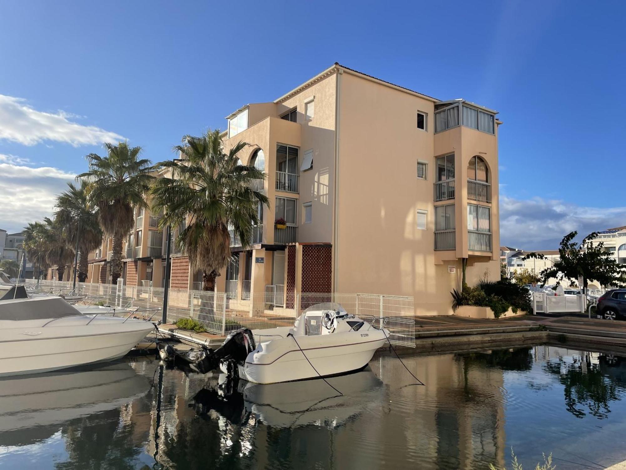 Charmant 2 Pieces Avec Mezzanine, Parking, A 300M De La Plage Et Commerces - Fr-1-338-502 Sète Zewnętrze zdjęcie
